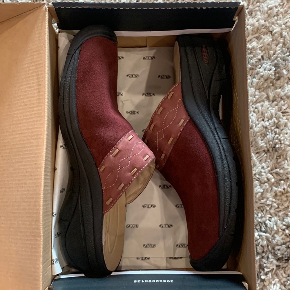 KEEN Clogs